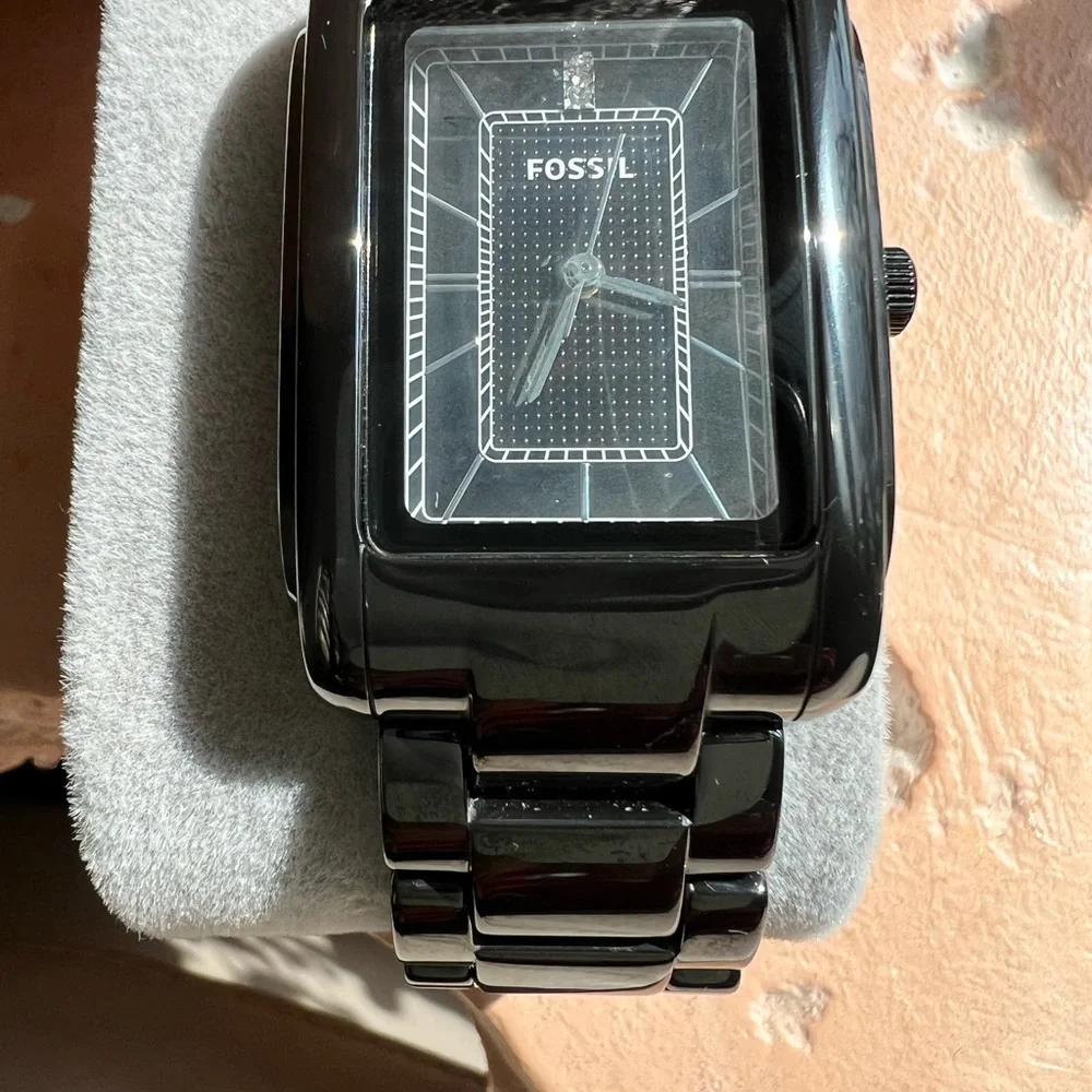 Fossil Ce-1032 251011 Black Stainless Steel Analog Dial Quartz Wrist Watch - Picture 2 of 10